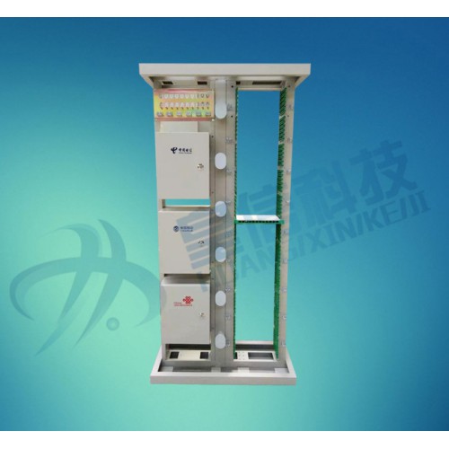 机房安装三网合一光纤配线架