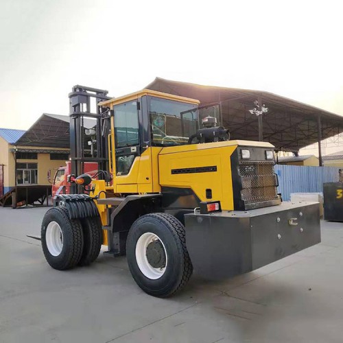 叉铲两用越野叉车  坑洼平越野叉车 抱夹叉车 价格实惠