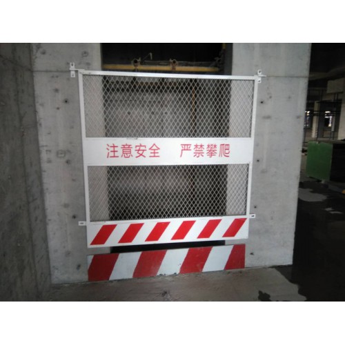施工电梯防护门 安全升降机网门 楼层电梯隔离门厂家现货