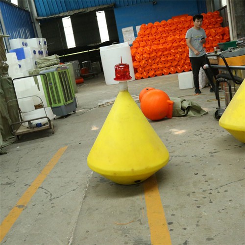 水上滚塑浮体 浮体定做加工