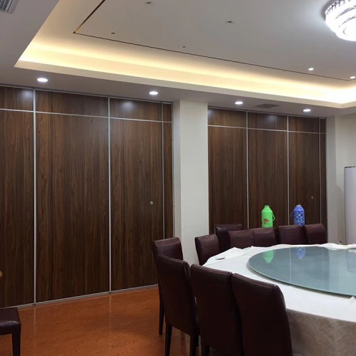 木纹装饰面活动隔断