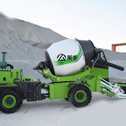 山东水泥砂石料搅拌机  多规格全自动全自动搅拌车 价格实惠