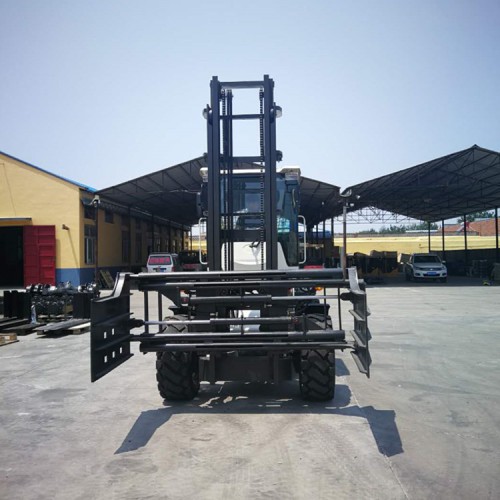 大马力越野叉车  越野抱叉 厂家直销