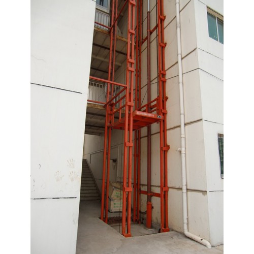 厂房使用大吨位货梯