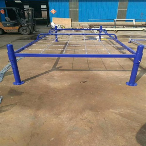 部队训练移动式低桩网，战术地桩铁丝网价格