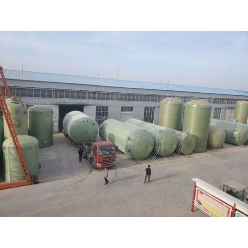 缠绕玻璃钢水罐价格