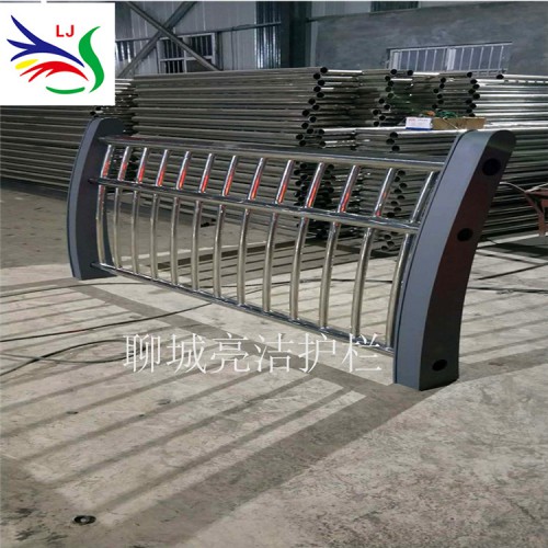 22*2不锈钢护栏 不锈钢护栏厂家