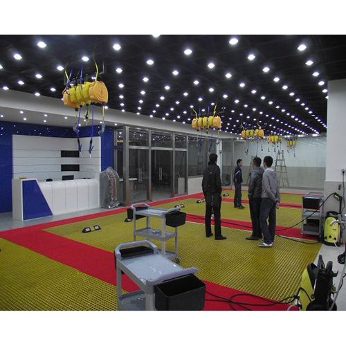 河北鑫轩厂家直销玻璃钢树围子 价格合理