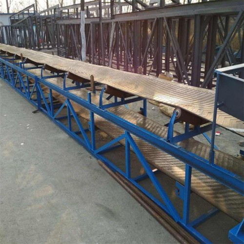 海鹰 带式输送机 大倾角皮带式输送机 长距离运输 平稳有力