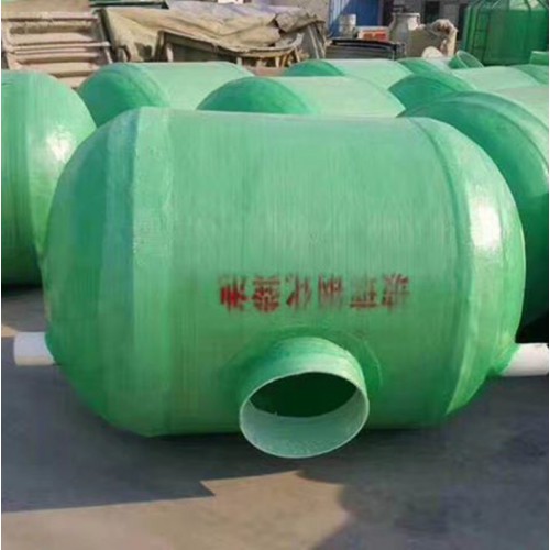 整体玻璃钢化粪池