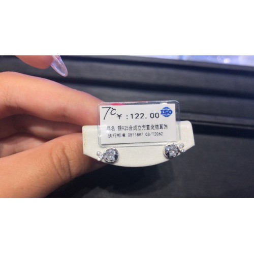 银925耳钉