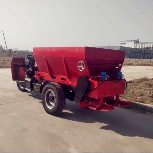 三轮车五征底牌撒粪车  厂家直销