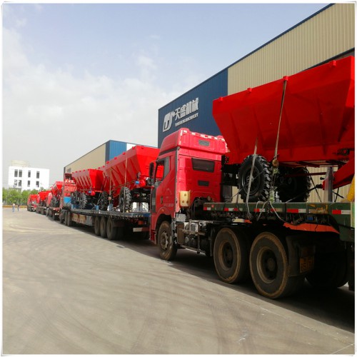 吉林松原农家粪撒粪车-大型扬粪机-沙土扬肥机价格