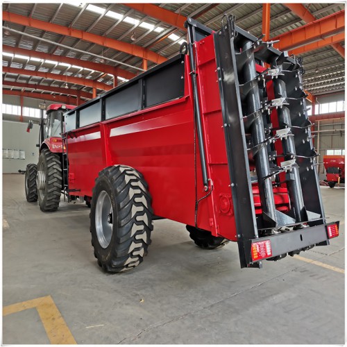 12方双螺旋粪肥扬粪机  内蒙古大型撒肥机厂家