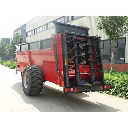 东三省大型抛粪机  土杂肥粪肥进口撒粪车 扬粪机