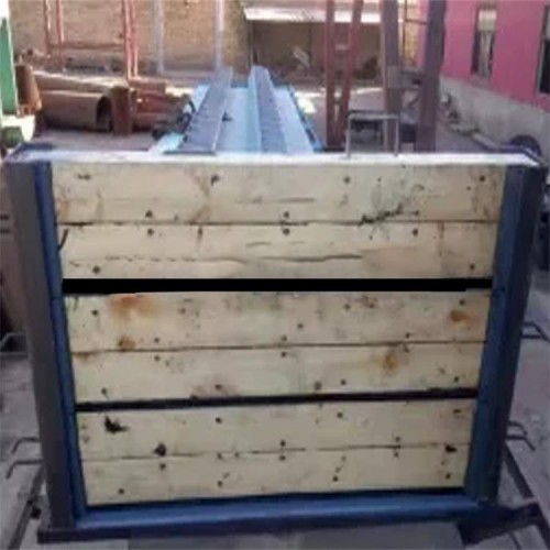 海鹰 软密封木制闸门 木质叠梁闸门 木头闸门 高防腐 低维护