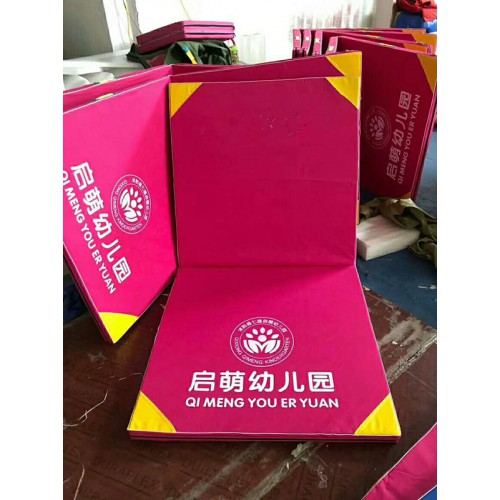 折叠体操垫 滑冰防撞垫 学校跳高垫各种尺寸定制