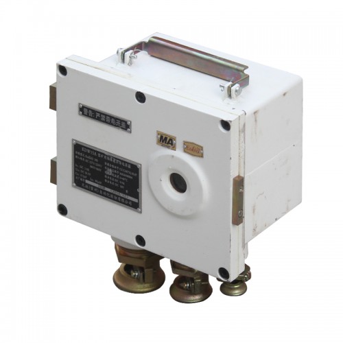 KDW15A型矿用隔爆兼本安电源箱