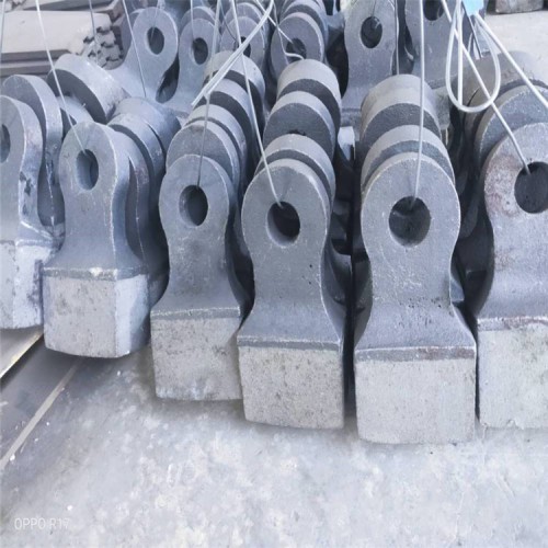 矿山大型锤式制砂破碎机锤头耐磨合金高铬锤头粉碎砂石机锰钢锤头