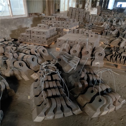 破碎机石子大型锤头移动大型高铬合金锤头制砂机t式耐磨矿山方锤