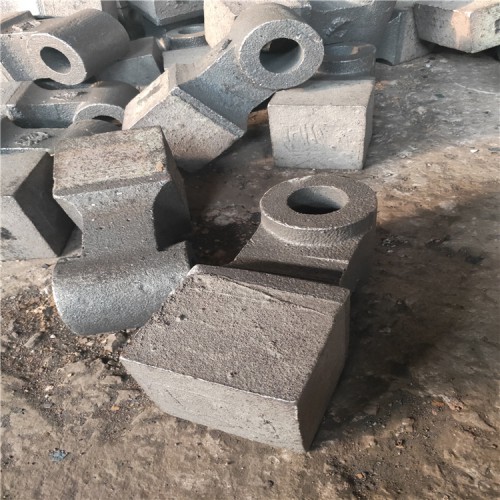 中锤式制砂破碎机锤头 耐磨筛护板篦子底漏山碎石机高铬合金锤头