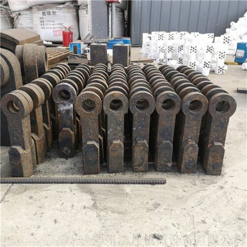 高铬合金锤头高锰合金甩锤高锰钢方锤制砂机专用高铬板