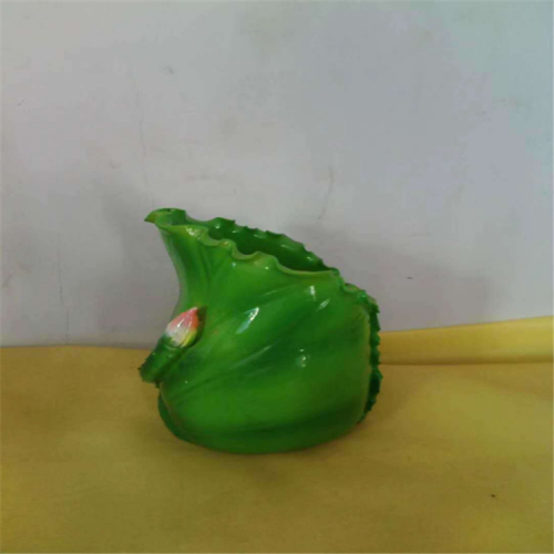 玻璃钢造型雕塑 园区景观雕塑 玻璃钢烟灰缸