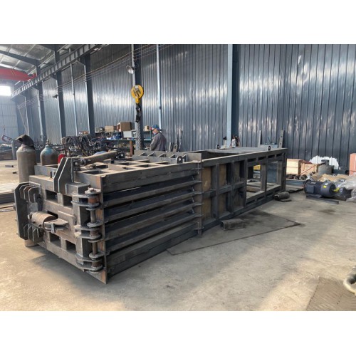 卧式液压打包机