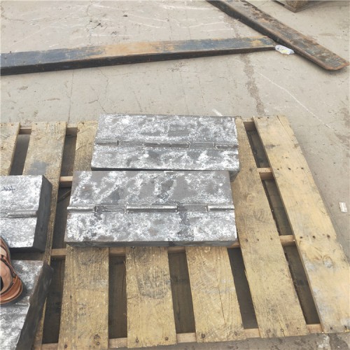 反击式破碎机高铬合金反击板1214反击破碎石粉碎机板锤