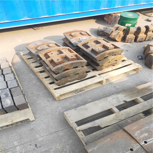 福州合金锤头破碎机筛板篦条烁磊多型号锤式破碎机配件1010