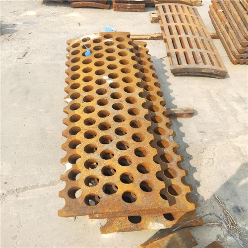 河南项城供应衬板筛板篦板网货源头鼎成机械锻造厂家直发粉碎机