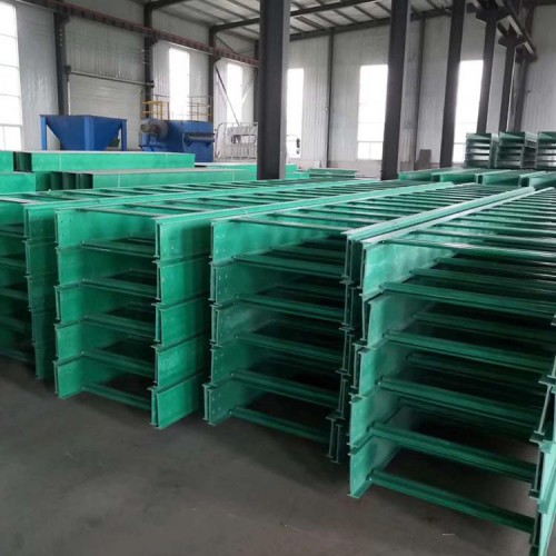 供应梯式桥架 玻璃钢电缆桥架价格