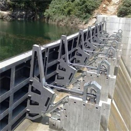 海鹰 钢制液压坝 液压合页坝 翻板钢闸门 多功能钢制闸门批发