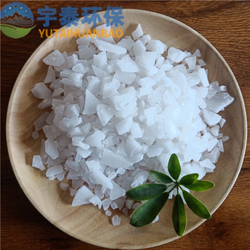 工业污水处理聚合硫酸铝  造纸厂增稠剂片状聚合氯化铝厂家