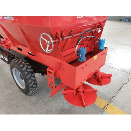 潍坊有机肥粪肥撒粪车  鲜粪撒粪机厂家直销