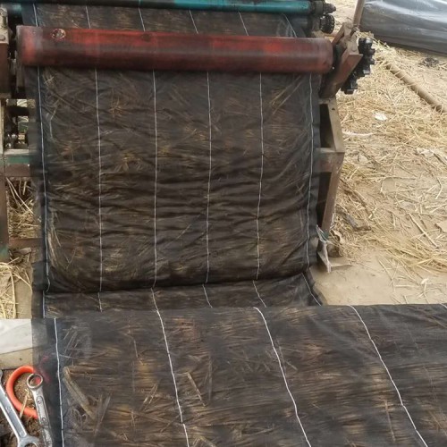 阻燃草帘被 阻燃草帘被厂家