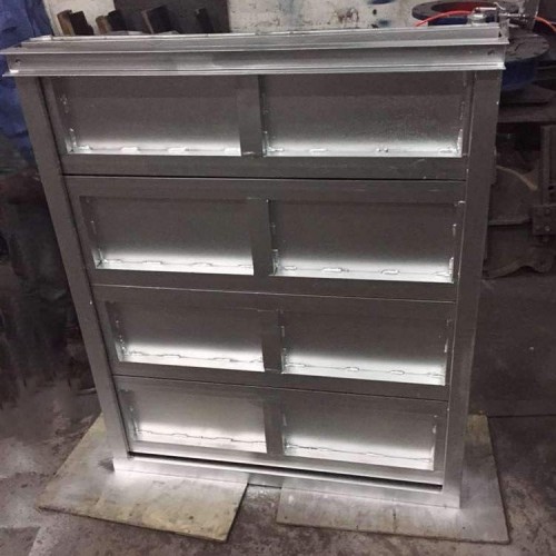 不锈钢叠梁闸门直销 海鹰 镶嵌式叠梁闸门 高防腐钢闸门选购