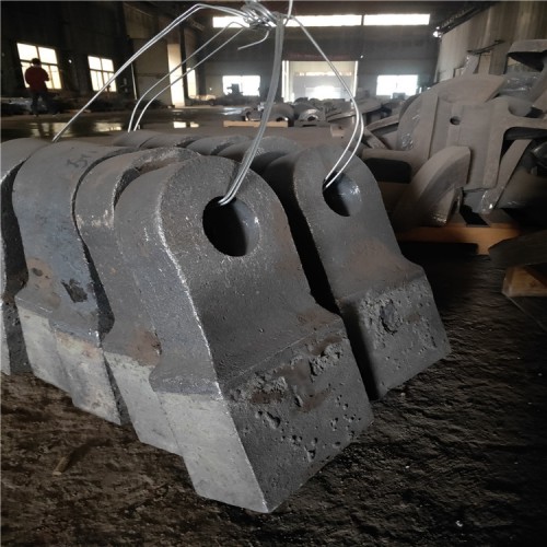 合金移动式石子大型矿山破碎机锤头破碎机高铬锤头制砂机耐磨方锤