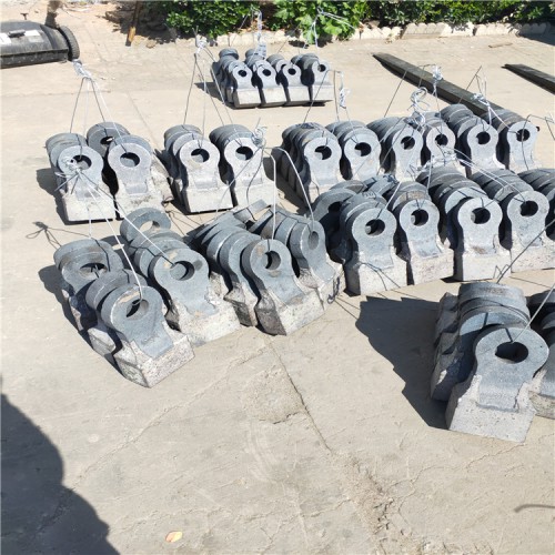 矿山移动制砂机高铬合金锤头破碎机甩锤高锰钢铸造耐磨锤头