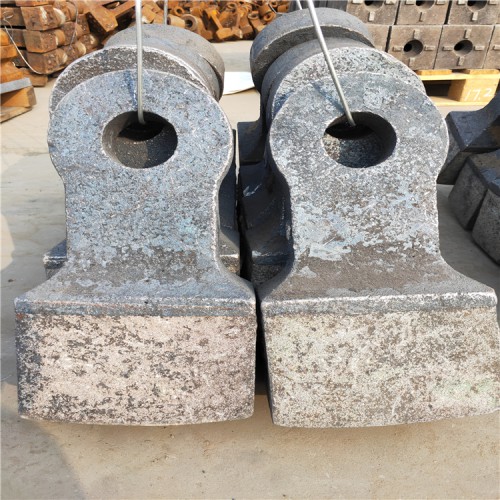 锻造制沙机高铬合金锤头矿山破碎机耐磨锤头碎石机高锰钢锤头