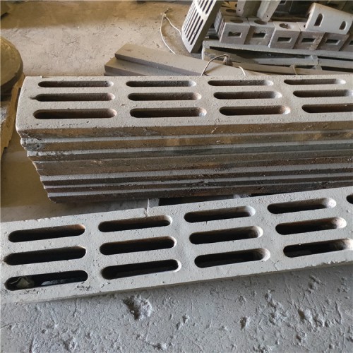 69破高锰钢颚板齿板牙板衬板筛板