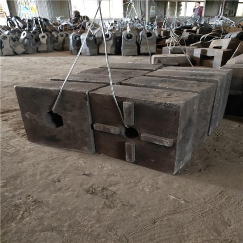 浙江打沙机锤头驻点销售合金方锤高铬合金方锤价格,供应商