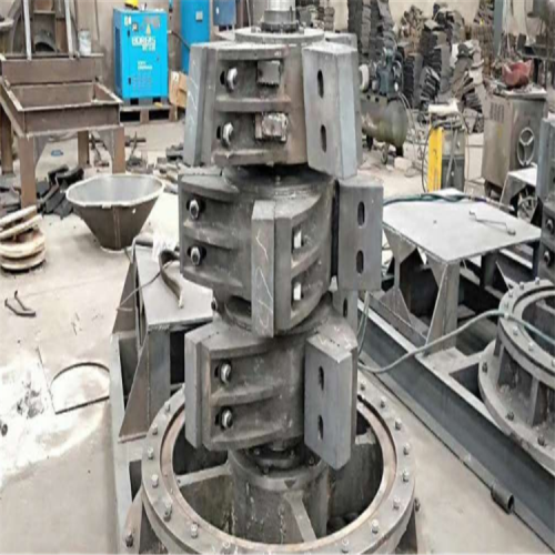 【高铬合金耐磨立轴式破碎机方锤反击破式制砂机板凳锤合金板锤】