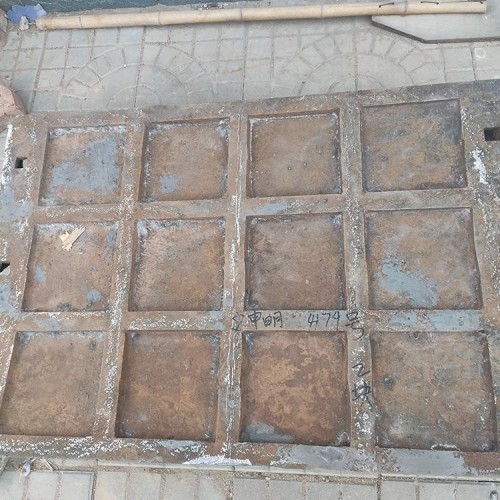 河北邢台广西贺州市矿山破碎机颚板牙板锤头漏板全系列高锰钢合金