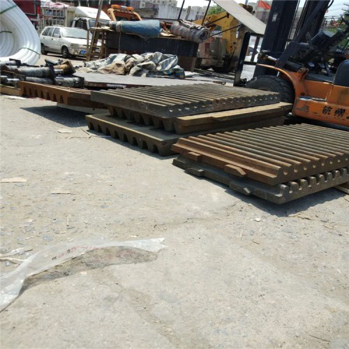 生产150x750颚式破碎机颚板牙板齿板