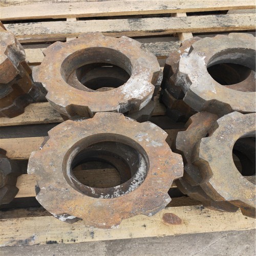 破碎机耐磨配件厂家直销,高锰钢环锤齿锤齿环锤-「其他粉碎设备