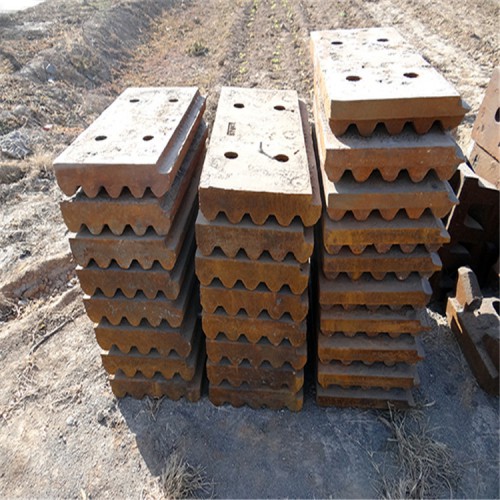 【国内畅销品牌锤式破碎机高锰钢篦条加厚筛板各种破碎机配件】