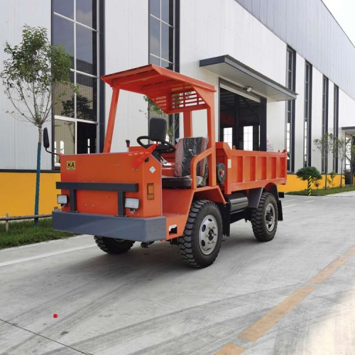 UQ5窄体矿用四轮车四缸发动机 小型矿用运输车厂家