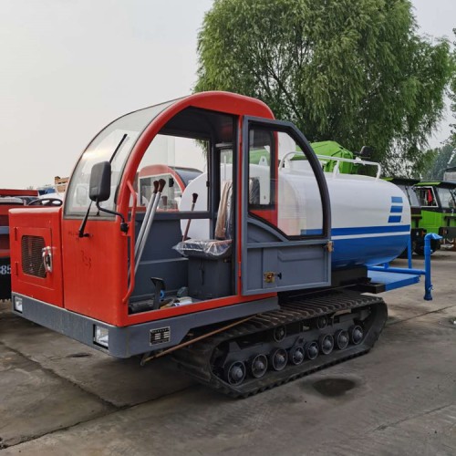 小型履带洒水车厂家 移动式橡胶履带环保洒水车价格