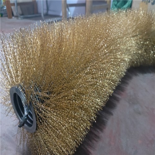 湖南临湘供应滚筒筛钢丝刷直销大量供应主要用于沙场砖厂等防堵